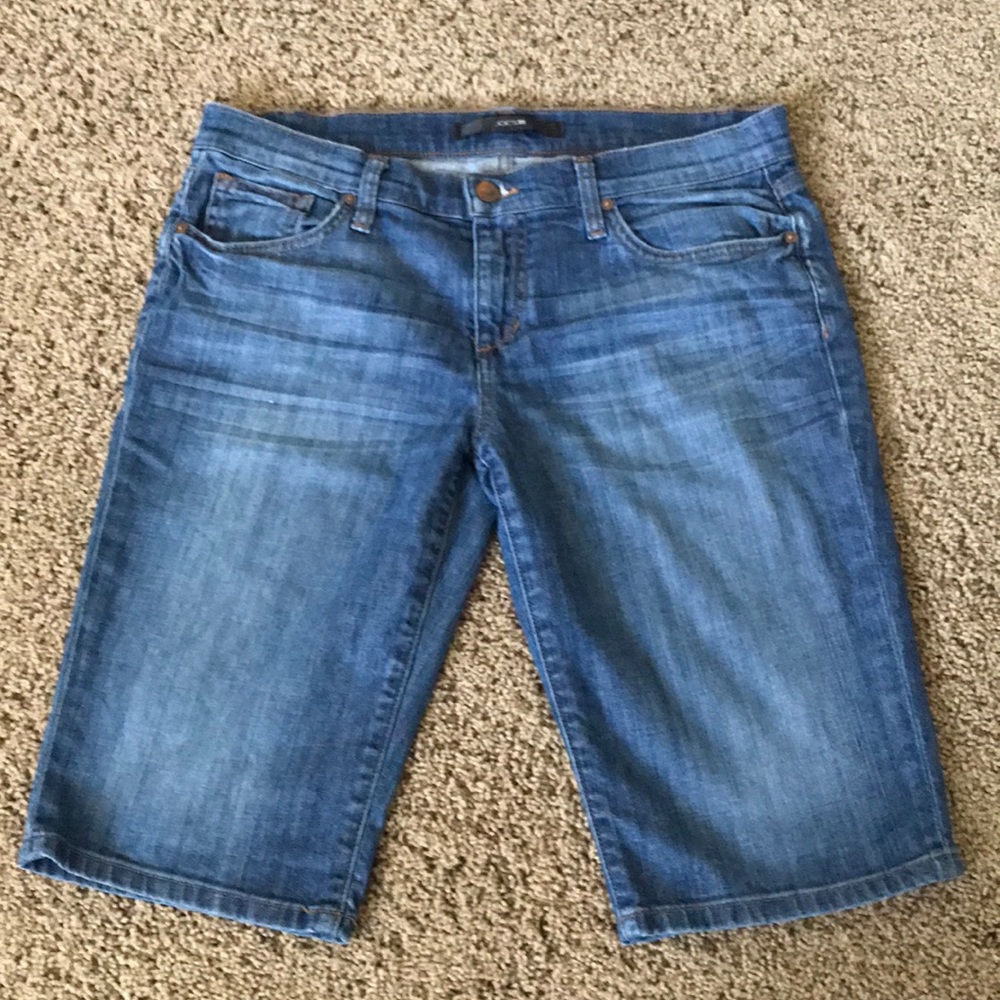 Joe’s Jeans Bermuda shorts size 28